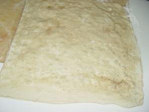 烤大饼视频,家常美味制作攻略